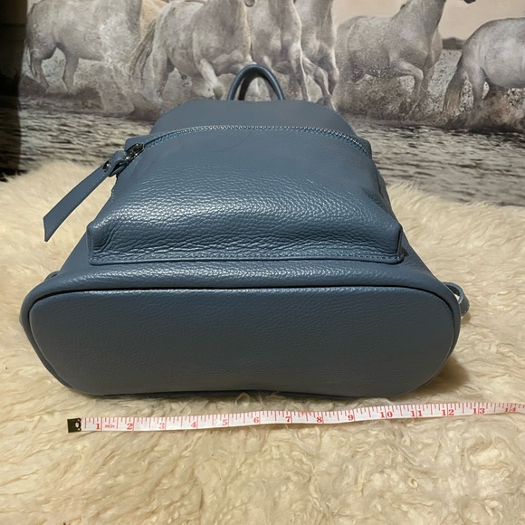 New Italian leather backpack - Picture 2 of 14